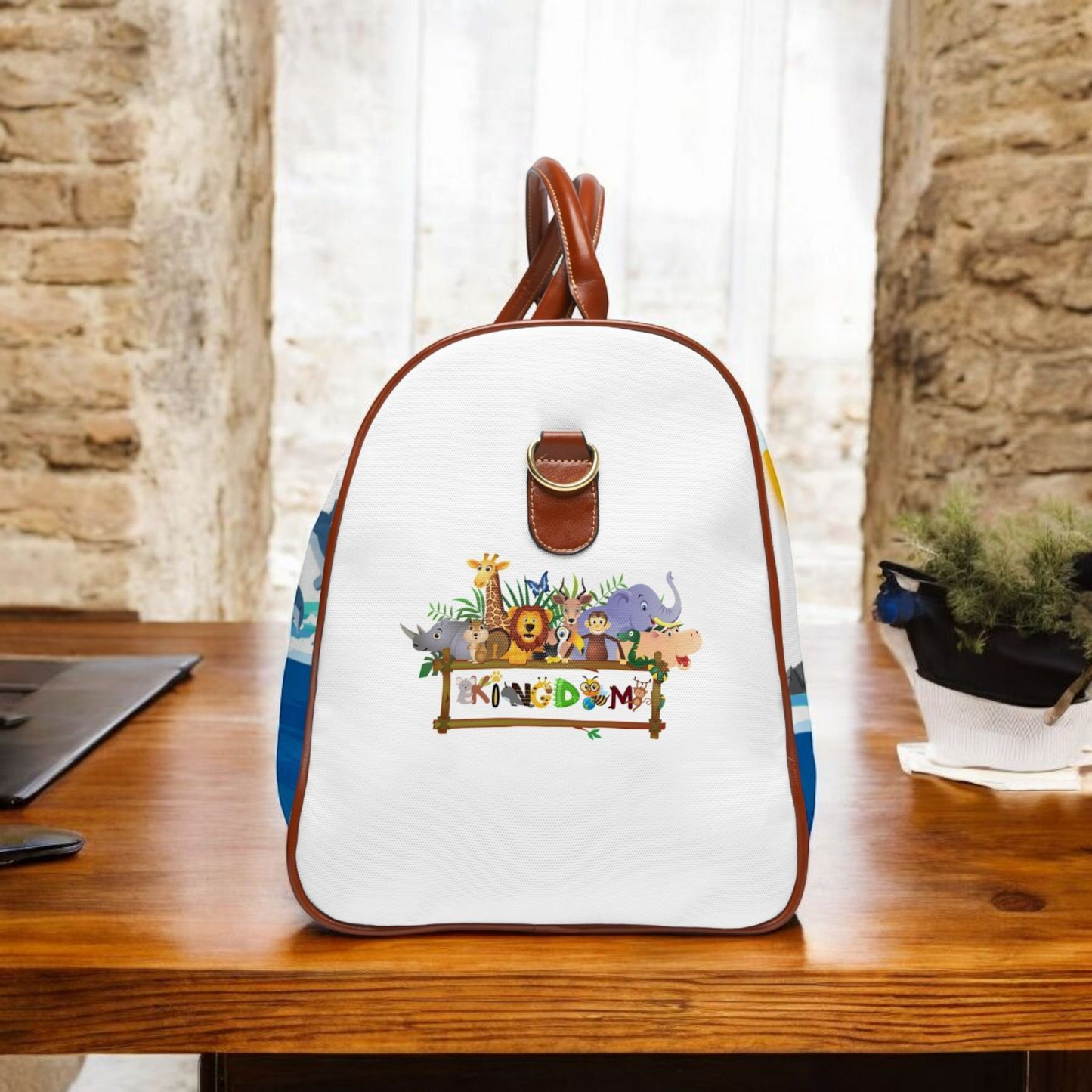 Waterproof Travel Bag - Coastal Adventure Design for Beach Lovers & Explorers