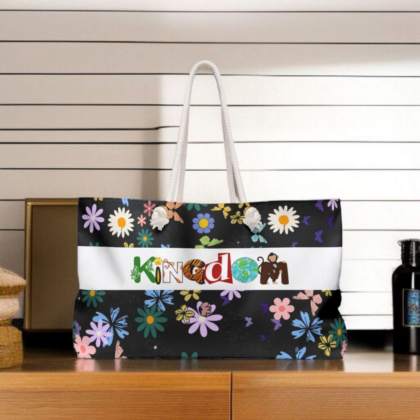 Vibrant Floral Kingdom Weekender Bag - Perfect for Travel & Beach