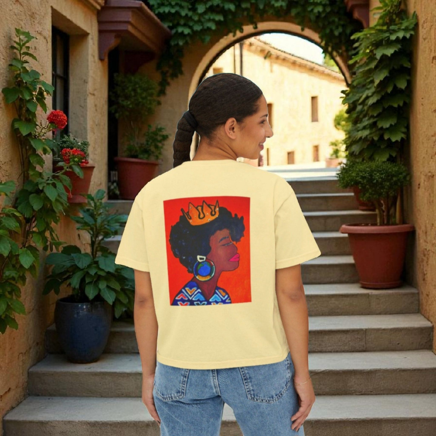Crowned Black Woman Art Graphic T-Shirt, Afrocentric Women's Boxy Tee