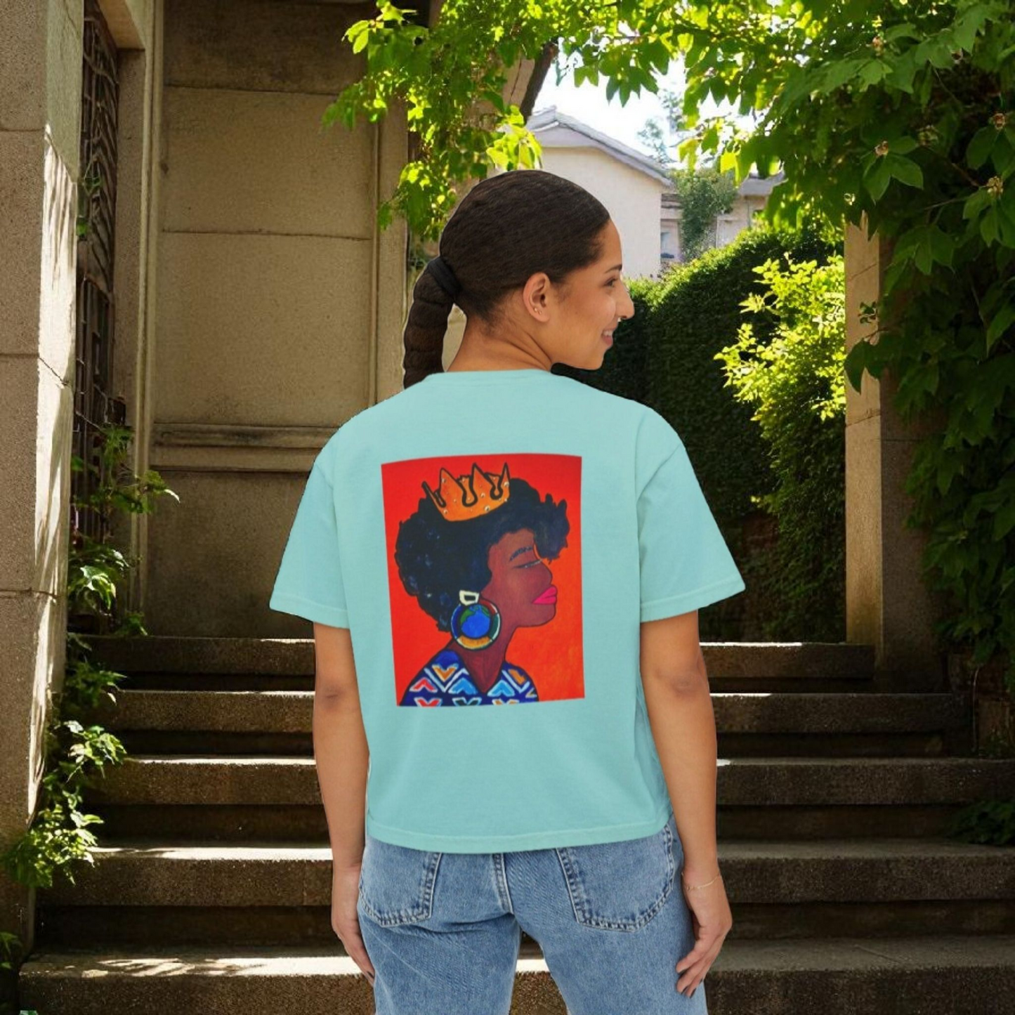 Crowned Black Woman Art Graphic T-Shirt, Afrocentric Women's Boxy Tee