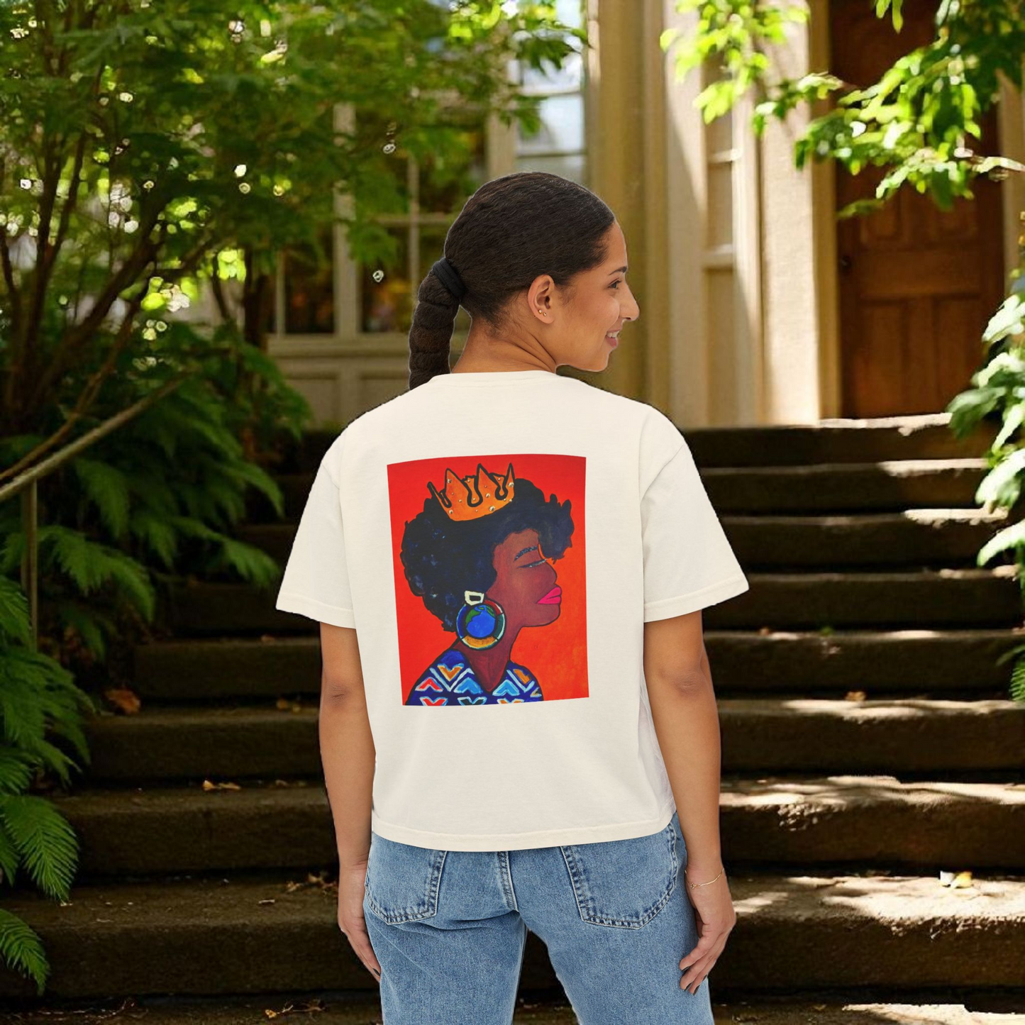 Crowned Black Woman Art Graphic T-Shirt, Afrocentric Women's Boxy Tee