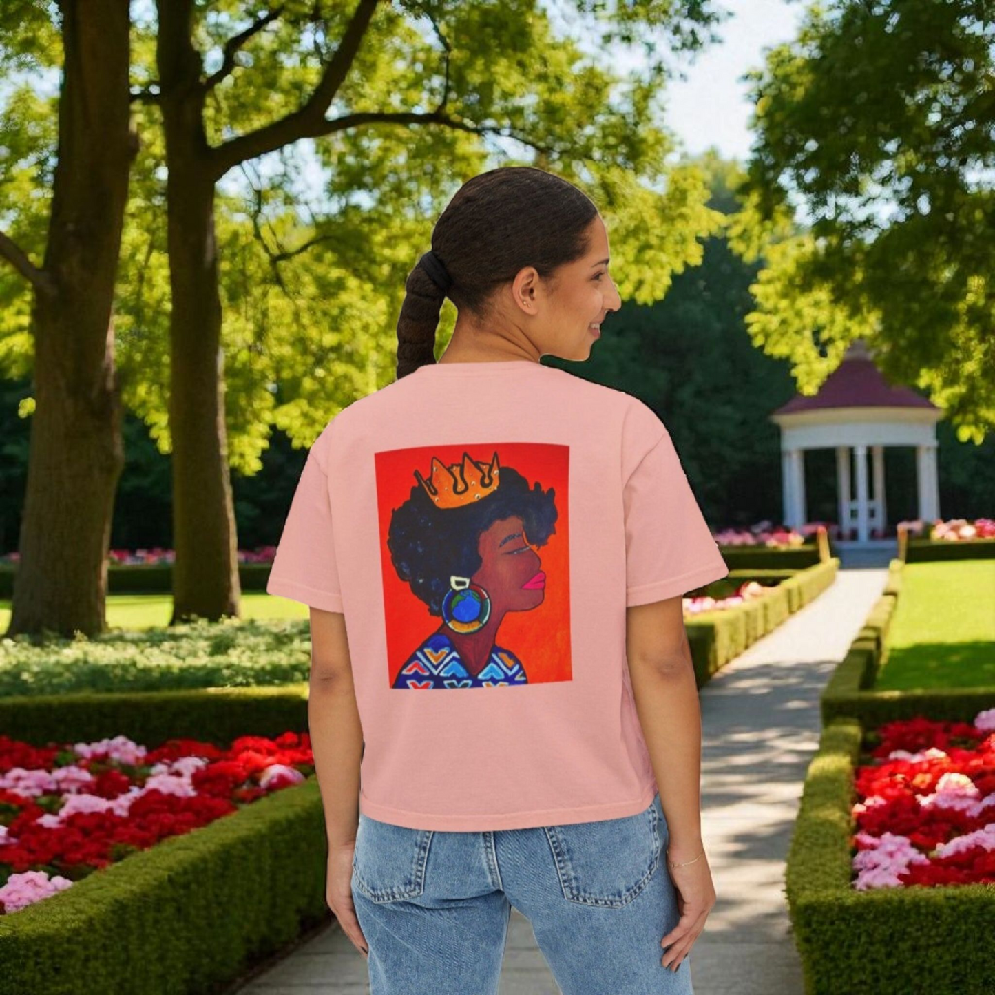 Crowned Black Woman Art Graphic T-Shirt, Afrocentric Women's Boxy Tee