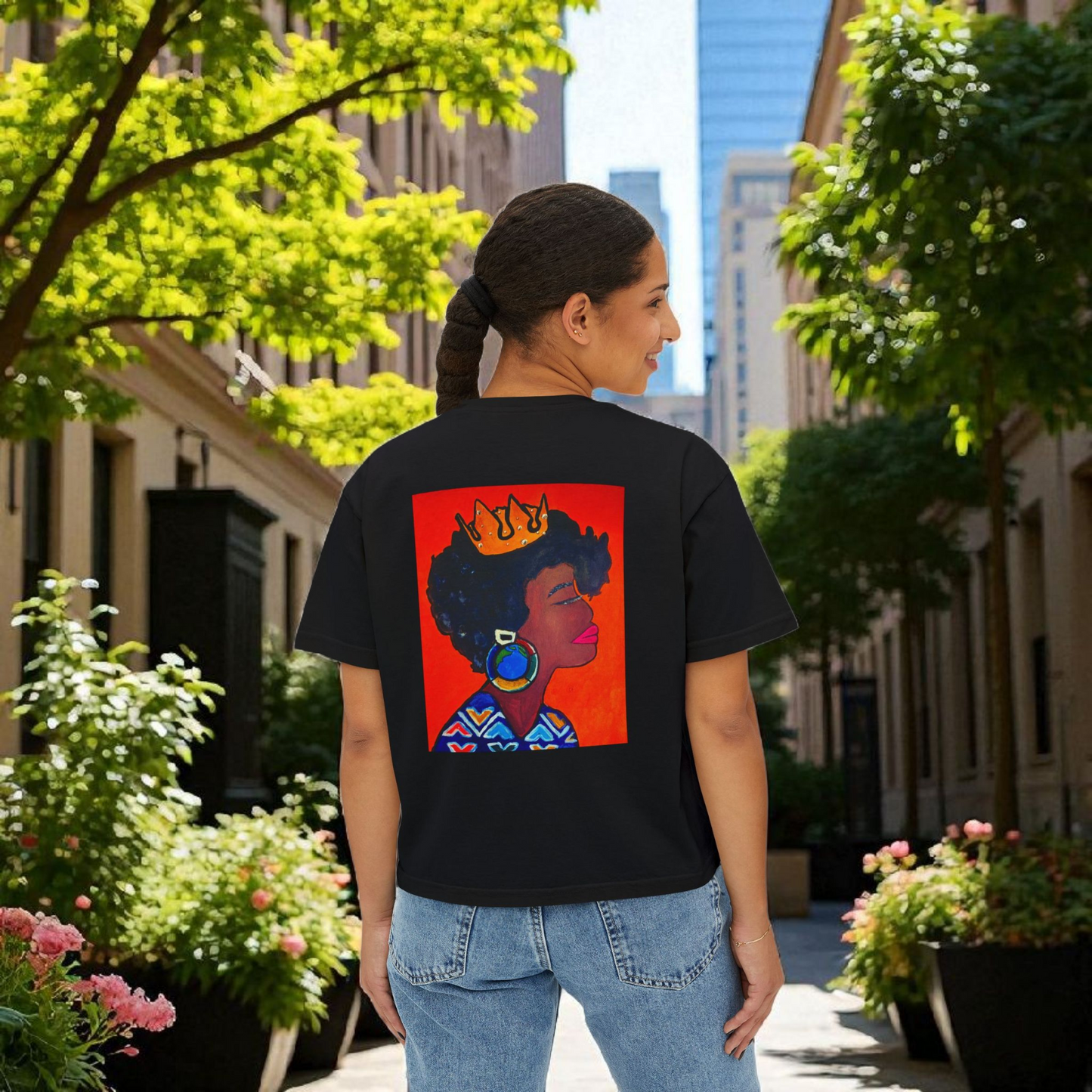 Crowned Black Woman Art Graphic T-Shirt, Afrocentric Women's Boxy Tee