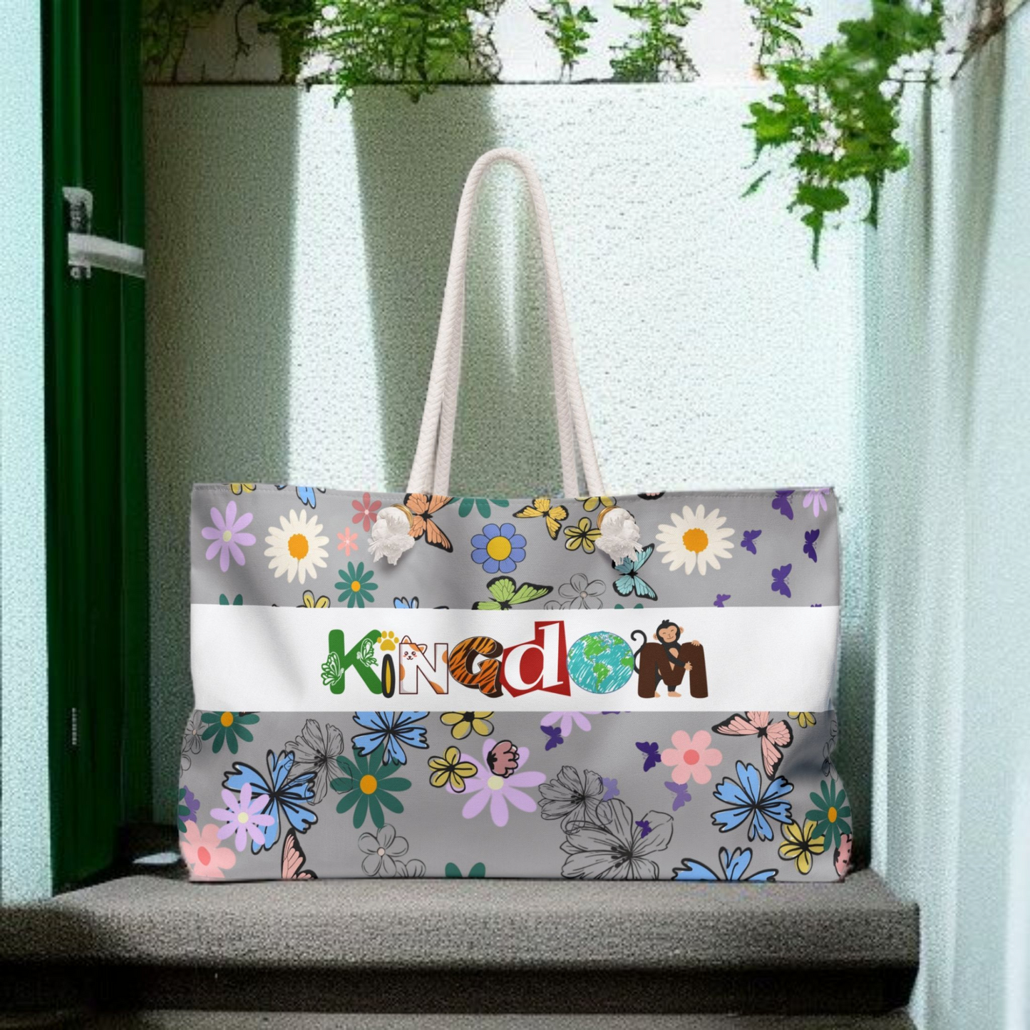 Vibrant Floral Kingdom Weekender Bag - Perfect for Travel & Beach