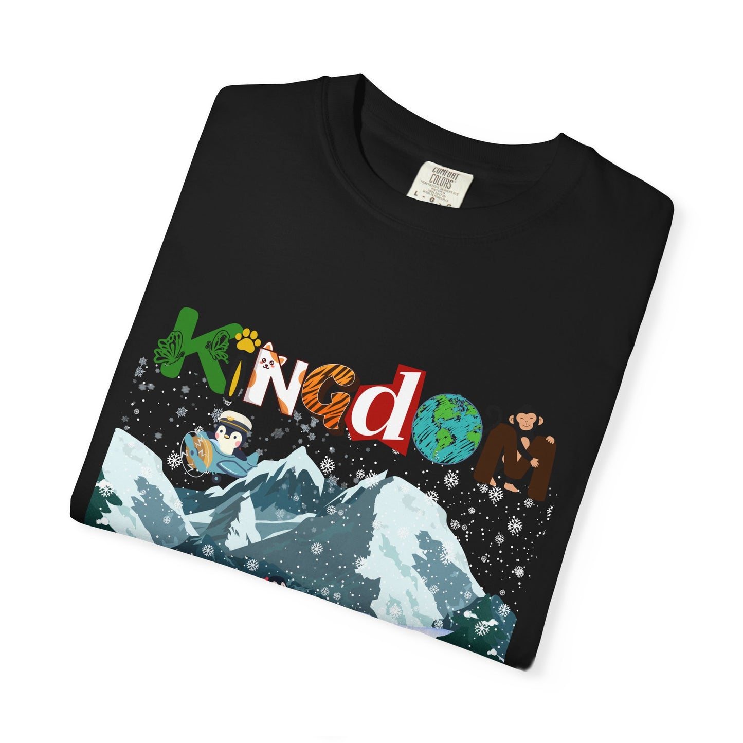 Arctic Life Penguin Graphic Unisex T-Shirt, Nature Theme, Wildlife Tee Shirt, Animal Lover Tee