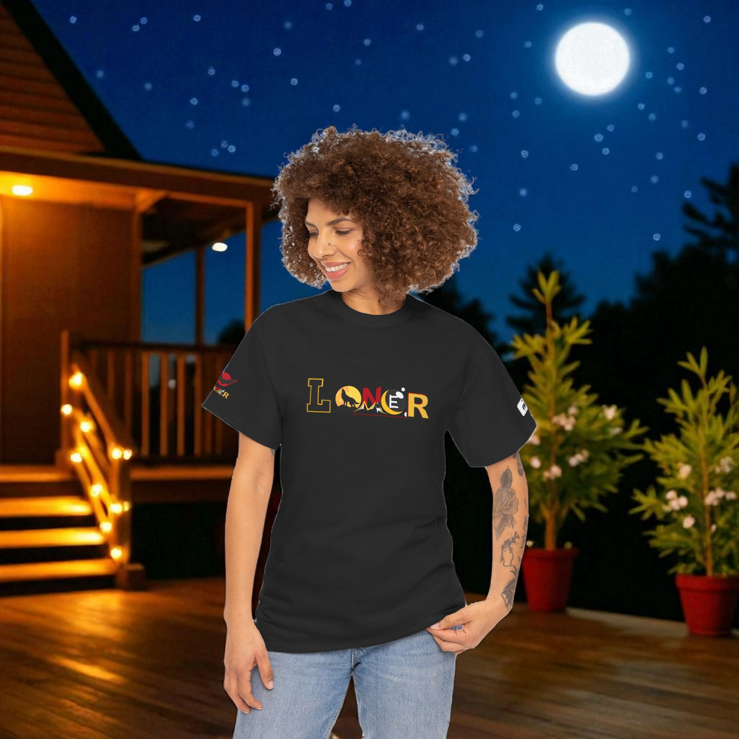 Graphic Wolf Art Unisex Tee, Wild Animal Design T-Shirt - Men's Women's Tee