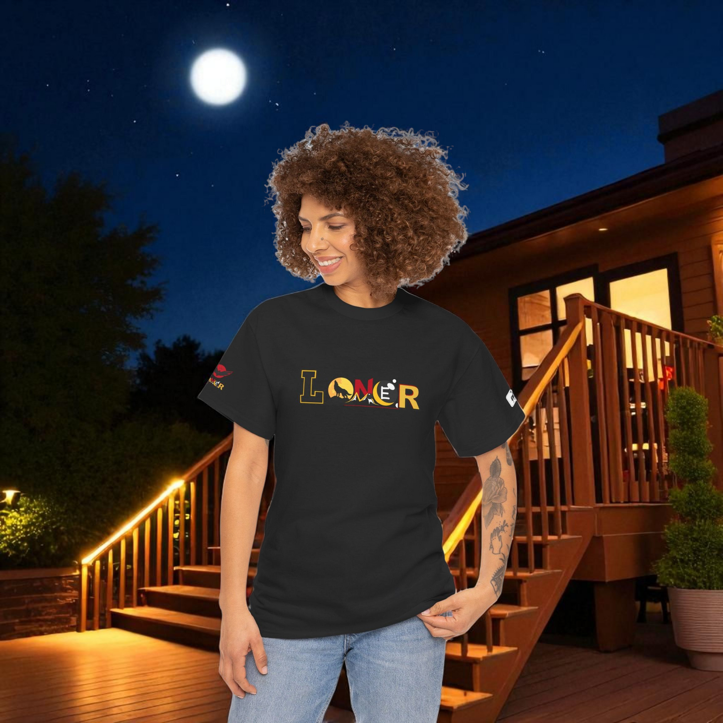 Graphic Wolf Art Unisex Tee, Wild Animal Design T-Shirt - Men's Women's Tee