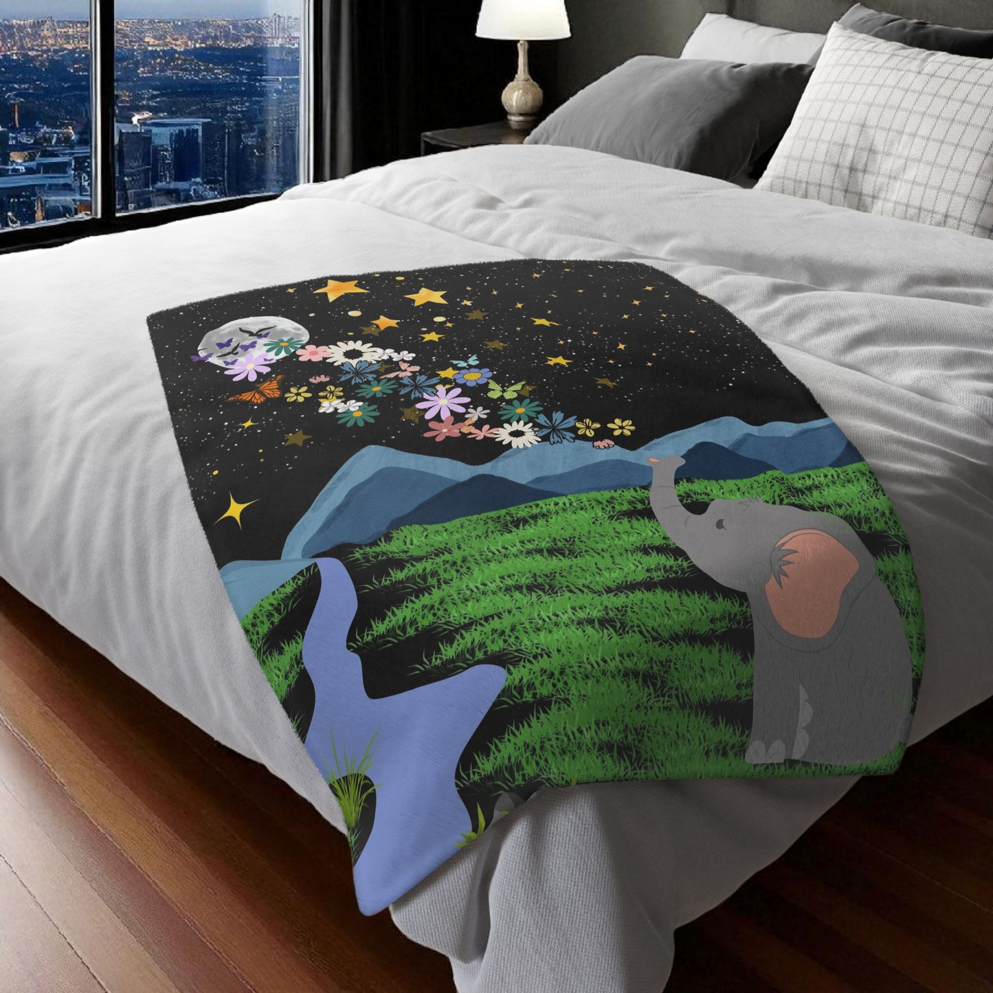 Soft Animals and Nature Themed Velveteen Microfiber Blanket, Cozy Gift for Kids