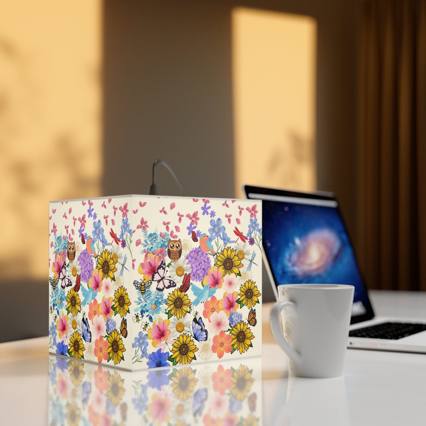Floral Meadow Cube Lamp — Sunflower & Butterfly Decorative Light