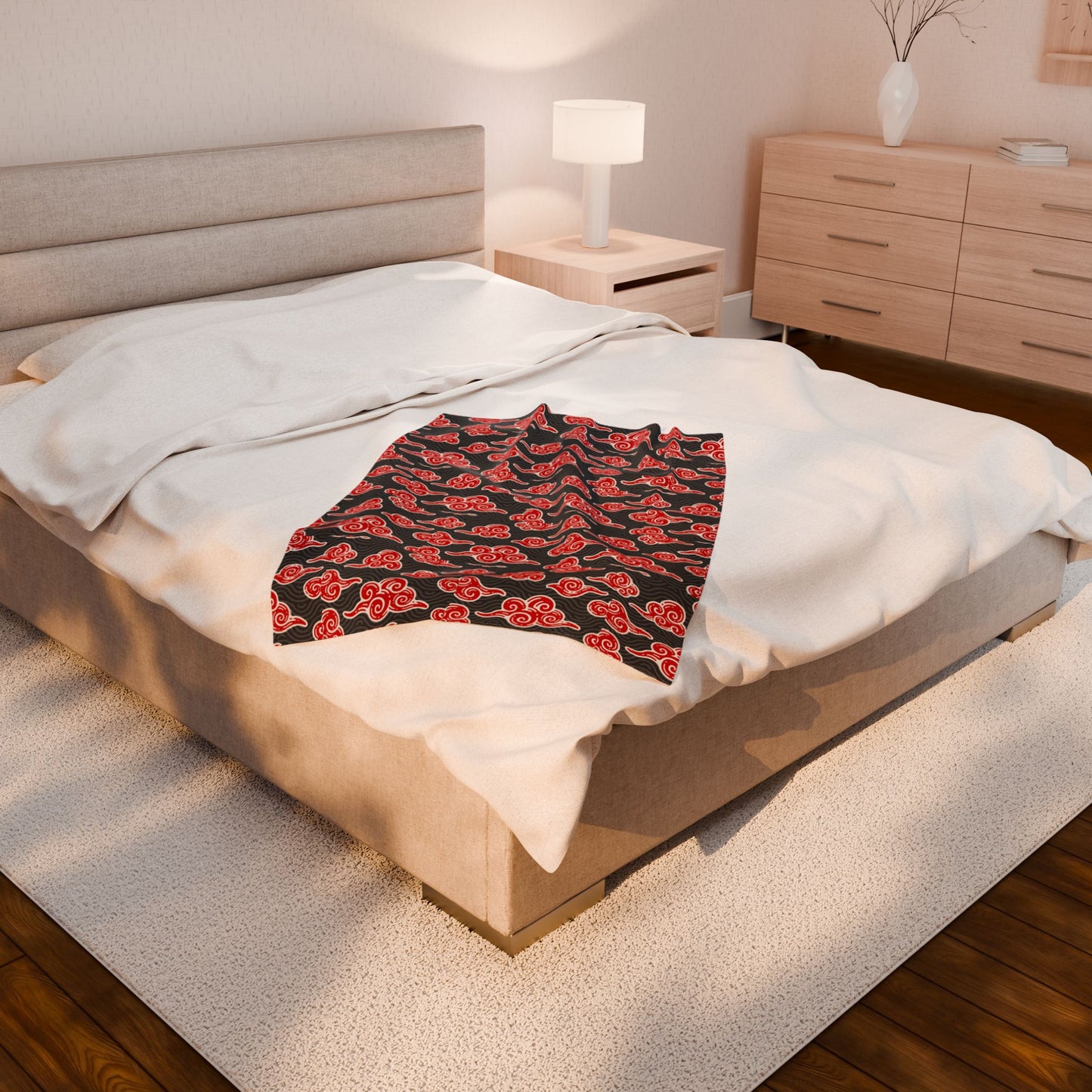 Akatsuki Cloud Pattern Velveteen Plush Blanket — Japanese Anime Inspired Red Cloud Throw