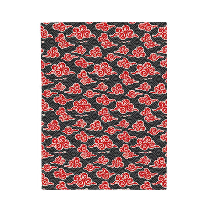 Akatsuki Cloud Pattern Velveteen Plush Blanket — Japanese Anime Inspired Red Cloud Throw