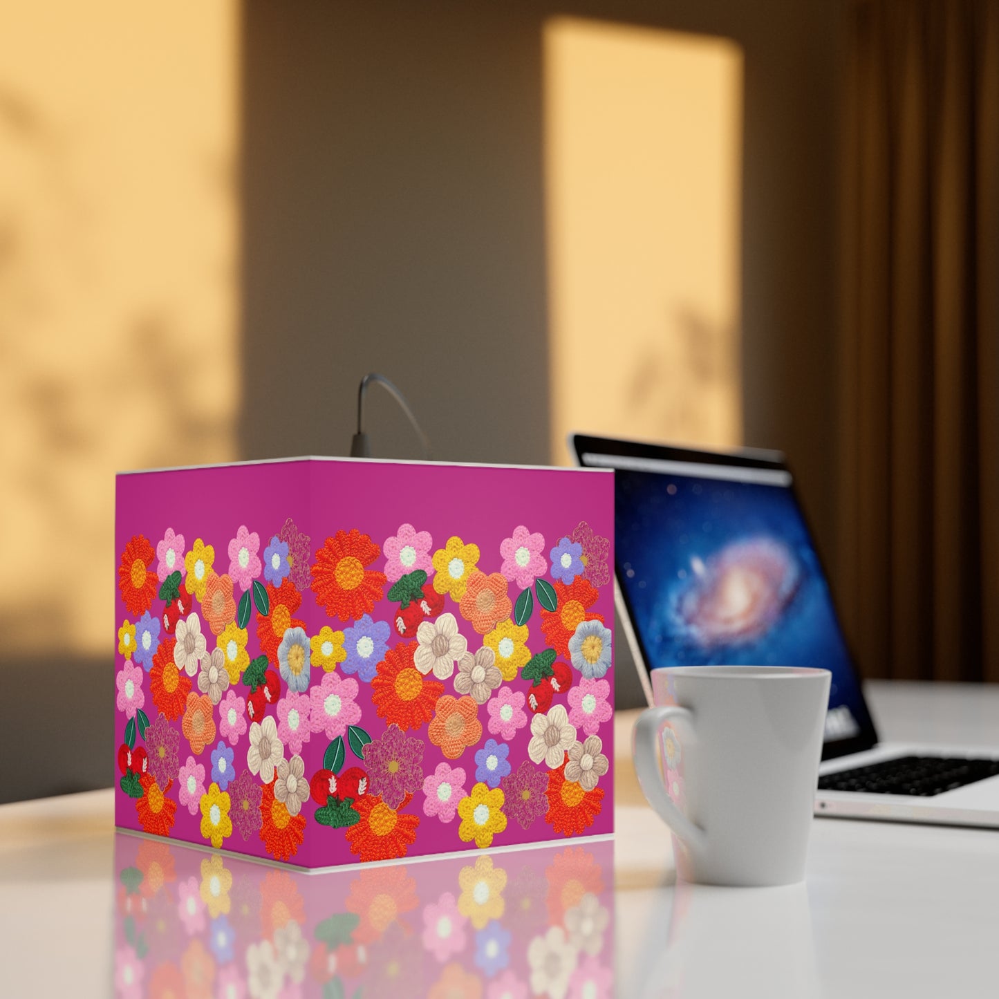 Floral Cube Lamp — Colorful Daisy Light Cube for Bedroom & Nursery
