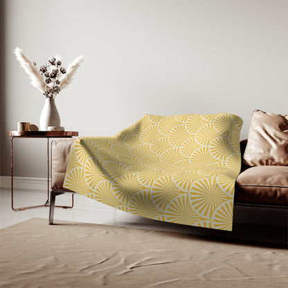 Golden Art Deco Fan Pattern Sweatshirt Blanket — Cozy Retro Throw for Home & Gifts