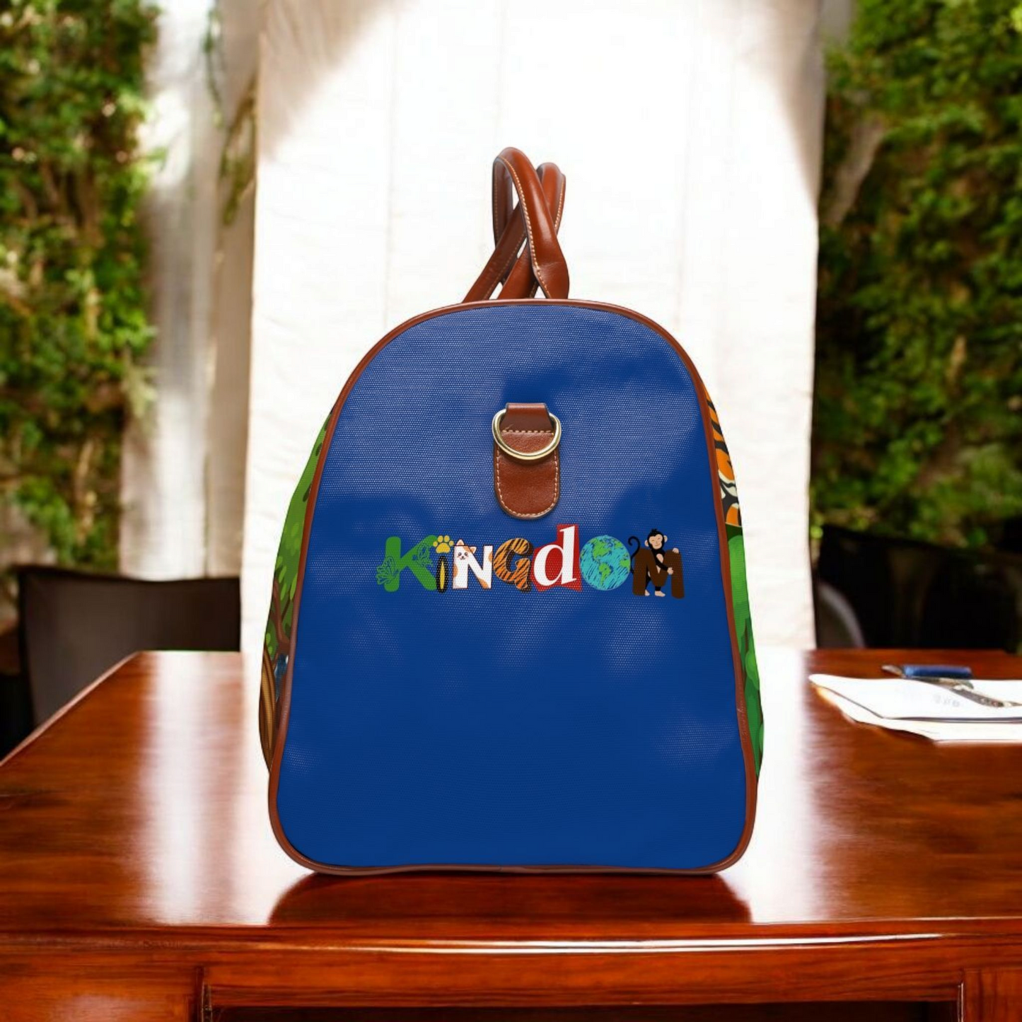 Wildlife Waterproof Travel Bag - Artistic Tiger Design for Adventurers