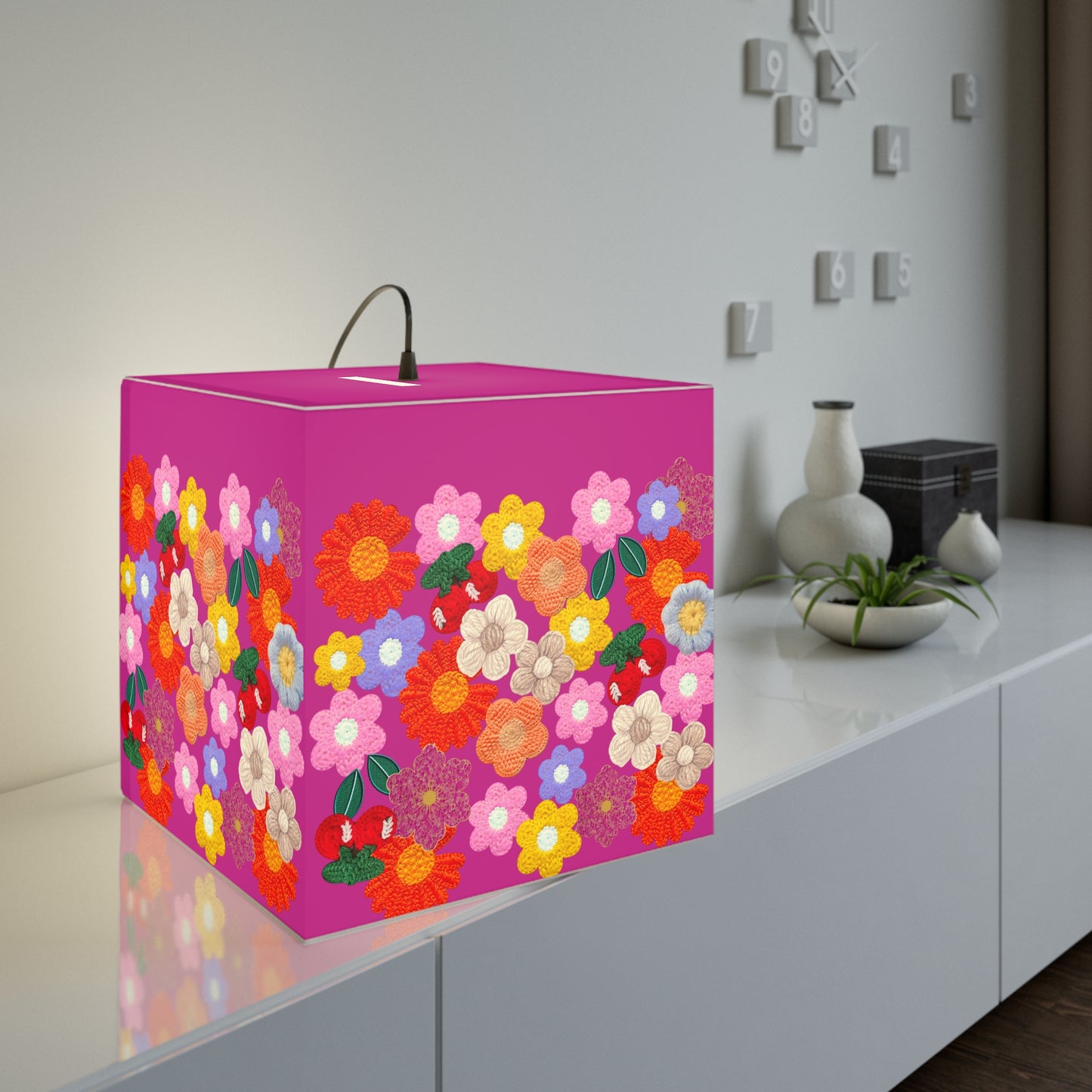 Floral Cube Lamp — Colorful Daisy Light Cube for Bedroom & Nursery