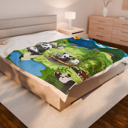 Cozy Panda Plush Blanket, Ideal for Kids' Rooms, Nursery Decor, Animal Lovers Gift