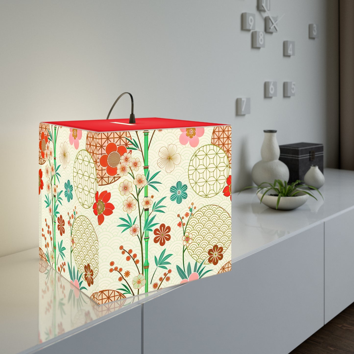 Japanese Floral Cube Lamp — Vintage Sakura Pattern Light Cube