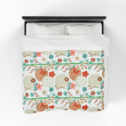 Floral Japanese Circle Velveteen Plush Blanket — Soft Retro Blossom Throw