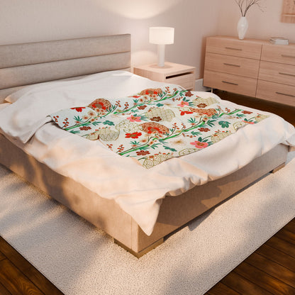 Floral Japanese Circle Velveteen Plush Blanket — Soft Retro Blossom Throw