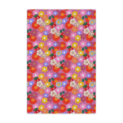 Floral Fiesta Minky Blanket — Bright Retro Flower Pattern, Cozy Throw for Living Room & Kids