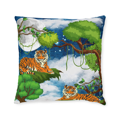 Cozy Tiger Jungle Square Pillow - Perfect for Nature Lovers