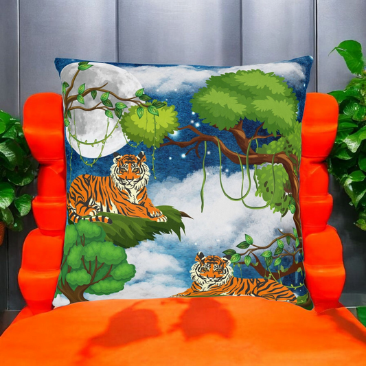 Cozy Tiger Jungle Square Pillow - Perfect for Nature Lovers