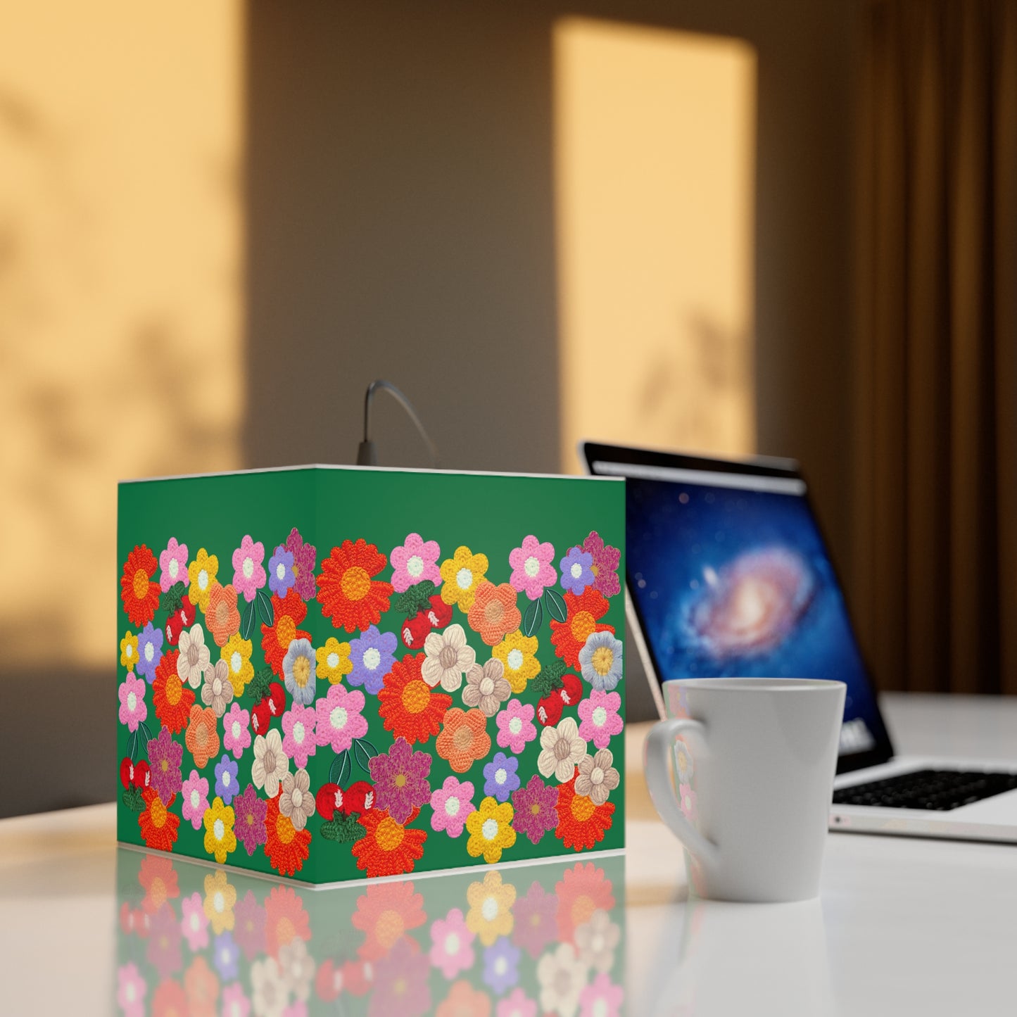Floral Cube Lamp — Colorful Daisy Light Cube for Bedroom & Nursery