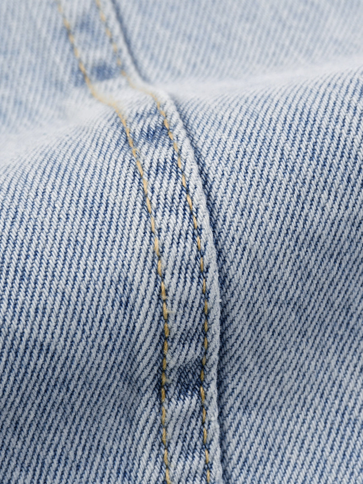 Men’s Vintage-Wash Sunfaded Barrel-Leg Jeans Featuring DJ Graffiti Graphic Art ODMPOD